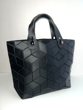 Emilio Pepe Black Geometric 3D Cube Convertible Tote Bag with Chain Strap — listing 4