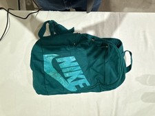 Nike Elemental Backpack in Voltage Cherry Pink — listing 5