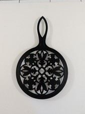 Vintage Disney Mickey & Minnie Mouse Cast Iron & Ceramic Tile Trivet — listing 2
