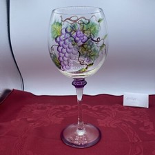 Hand-Painted Swirl-Design Stemmed Wine Glasses (Thrift Store Lot) — listing 4