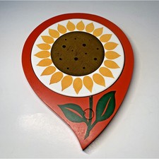 Vintage Ceramic Cheese/Butter Dome with Hand-Painted Sunflower Motif on Underplate — listing 5