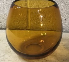 Pair of Amber Hand-Blown Glass Pinched-Rim Bowls (Nesting Set of 2) — listing 6