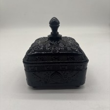 Tiara Frosted Satin Glass Covered Bee Box (Honey Bee / Grape & Bee Pattern), 4.5 inches tall — listing 3