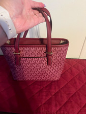 Michael Kors Medium Signature Satchel with Center Stripe (Brown/Luggage)