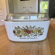 Vintage CorningWare Spice of Life 'La Sauge' Casserole Dish with Glass Lid — listing 2