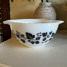 Vintage White Milk Glass Cinderella Nesting Bowls with Green Ivy Pattern (2-Piece Partial Set) Pyrex — listing 2
