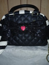 Betsey Johnson Quilted Heart Scalloped Saddle Crossbody Bag — listing 4