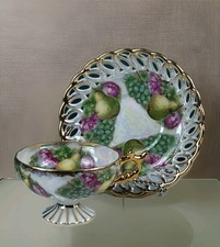 Fan Crest Fine China Iridescent Lusterware Shell-Form Dish with Gold Ball Feet — listing 5