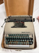 Smith-Corona Clipper Portable Typewriter with Case — listing 5