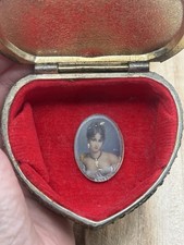 Vintage Round Ormolu Trinket Box with Portrait Miniature Lid and Celluloid Panel — listing 2