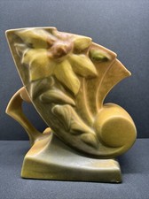 Roseville Pottery Clematis Fan Vase in Gold/Brown — listing 2
