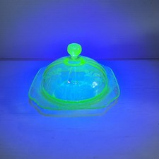 Vintage Uranium Green Depression Glass Covered Butter Dish with Embossed "BUTTER" Lid — listing 5