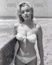 Marilyn Monroe Black and White Portrait Canvas Wall Art Print, Approx 24x32 inches — listing 2