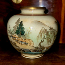 Antique Satsuma Pottery Miniature Ginger Jar / Vase with Gilt Moriage Decoration No visible mark