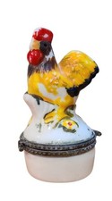 Blue and White Porcelain Rooster Trinket Box with Hinged Lid — listing 2