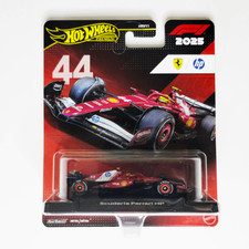 Vintage Die-Cast Formula 1 / Open-Wheel Race Car with Black & Yellow Pinstripe Livery Hot Wheels — listing 2