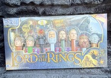 PEZ Collector's Series The Lord of the Rings Limited Edition 8-Dispenser Gift Set (Walmart Exclusive with Eye of Sauron) — listing 3