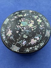 Chinese Black Lacquer 4-Panel Wall Hanging Set with Mother-of-Pearl & Soapstone Geisha Figures — listing 5