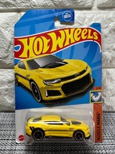 Hot Wheels '67 Camaro - HW Dream Garage 2026 (Gold) — listing 3
