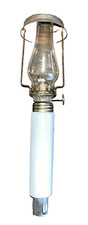 Vintage Kerosene Oil Lamp with Copper/Brass Font Base and Clear Glass Chimney — listing 5