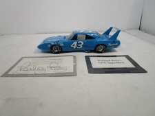 Petty Blue #40 Plymouth Superbird Die-Cast Model Car — listing 6