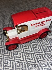 ERTL 1913 Ford Model T Delivery Van Die-Cast Coin Bank - IGA 'Across the USA' — listing 5