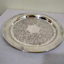 Oneida Silversmith Park Lane Silverplate Coasters/Butter Pats Set of 8, 5.5 inch Round with Glass Inserts — listing 4