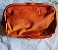 Lululemon Everywhere Belt Bag 1L