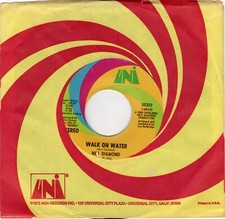 Neil Diamond "Walk On Water" / "High Rolling Man" 45 RPM 7" Single, UNI Records 55352