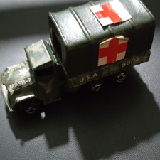 Vintage Military Ambulance Diecast Toy Vehicles (Pair), Olive Drab Army Green — listing 3