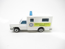 Matchbox Superfast No. 41 Ambulance, White with Red Cross — listing 5