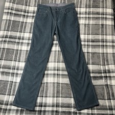 L.L.Bean Standard Fit Men's Jeans, 100% Cotton, Size 40x29 — listing 4