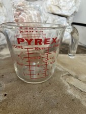 Pyrex 2-Cup (500 ml) Glass Measuring Cup with Blue Graphics — listing 6