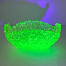 Antique Uranium Glass Daisy & Button Two-Handled Bowl (Nappy), 5 inch