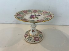 Reticulated Porcelain Decorative Plate with Floral Still Life and Gold Rim — listing 2