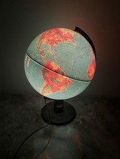 Scan-Globe Illuminated Children's Educational Desk Globe with Illustrated Map