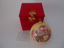 Li Bien Reverse-Painted Glass Santa Christmas Ornament with Gift Box — listing 3