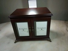 The Bombay Company wood frame Wood Multi-Opening Collage Picture Frame (8-Photo Wall Collage) — listing 4