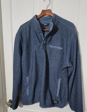 Men's Gray Sweater-Knit Fleece Quarter-Zip Pullover with Navy Contrast Collar — listing 4