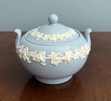 Wedgwood Queensware Embossed Grapevine Dinnerware Set, Cream on Lavender Blue — listing 5