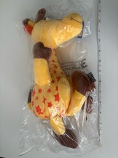 Geoffrey giraffe plush Geoffrey Around the World Canadian Mountie Plush Giraffe — listing 6
