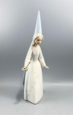 Lladro Fairy Godmother Figurine #4595 with Porcelain Bisque Bell — listing 2