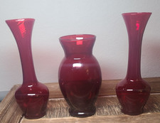 Anchor Hocking Royal Ruby Hexagonal Ribbed Glass Vase 8.5" — listing 5
