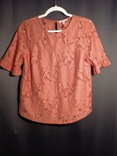 Monteau Los Angeles Floral Lace Flutter Sleeve Top — listing 6