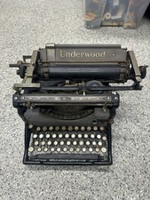 Antique Underwood Standard Typewriter (No. 3 or No. 5 Class)