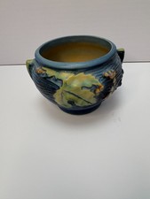 Roseville Bushberry Blue Two-Handled Vase #35-9 — listing 2