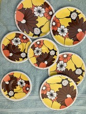 Children's Tin Litho Toy Tea / Dinner Plate Set in Gift Box — listing 4