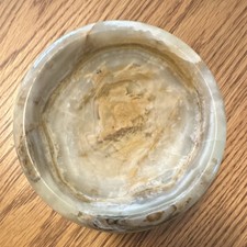 stone ashtray Onyx / Alabaster Carved Ashtray with Corner Rests — listing 6