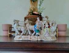 Vintage Porcelain Horse-Drawn Coach Figurine with Colonial Figures and Gold Trim — listing 5