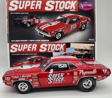 1970 Plymouth Hemi 'Cuda 1:18 Scale Diecast Model Car in Plum Crazy Purple — listing 2